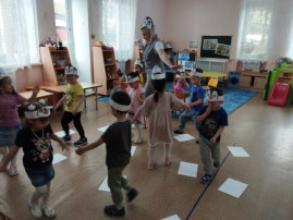 День Пингвина День Пингвина.